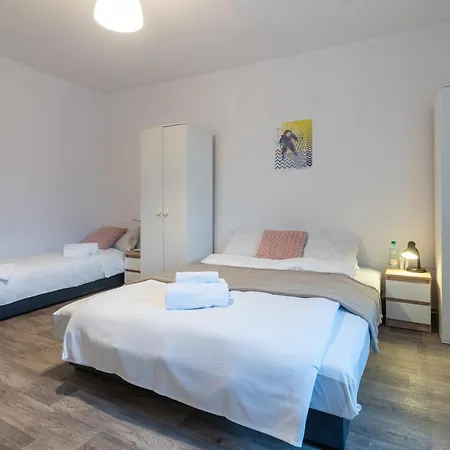 Apartament Comfort By Bookinghost *