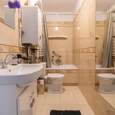 Apartament Comfort By Bookinghost