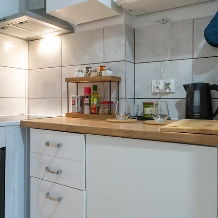 Comfort By Bookinghost *