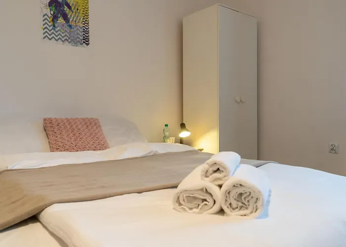 דירה Comfort By Bookinghost *