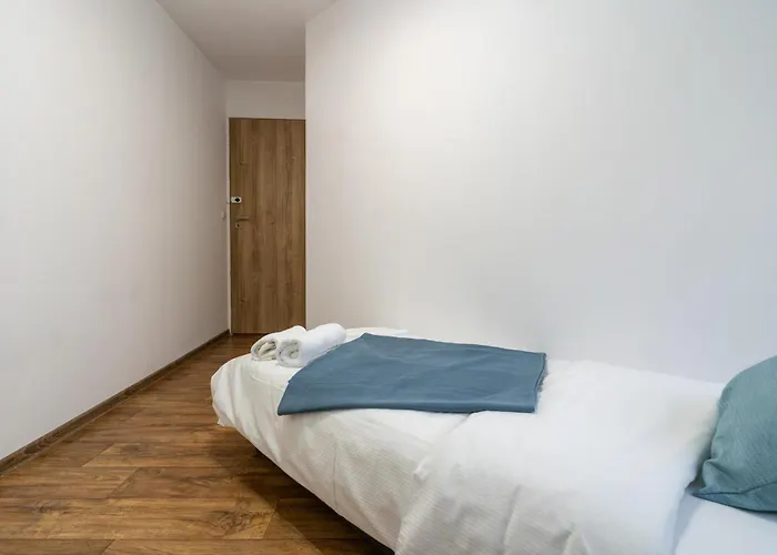 דירה Comfort By Bookinghost