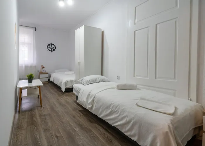 דירה Comfort By Bookinghost