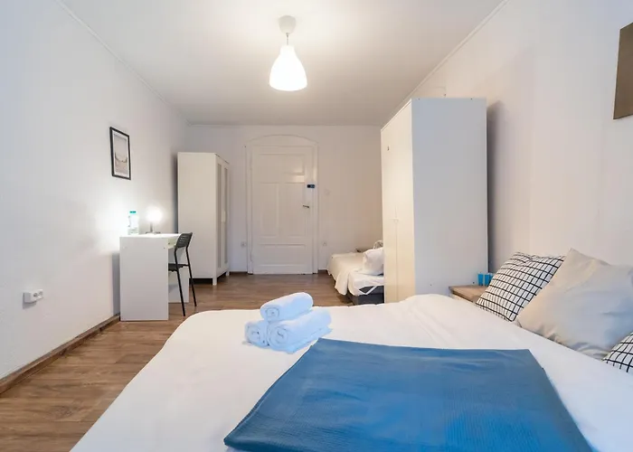 Comfort By Bookinghost דירה