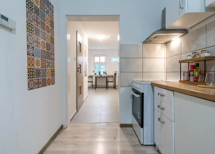 Comfort By Bookinghost *